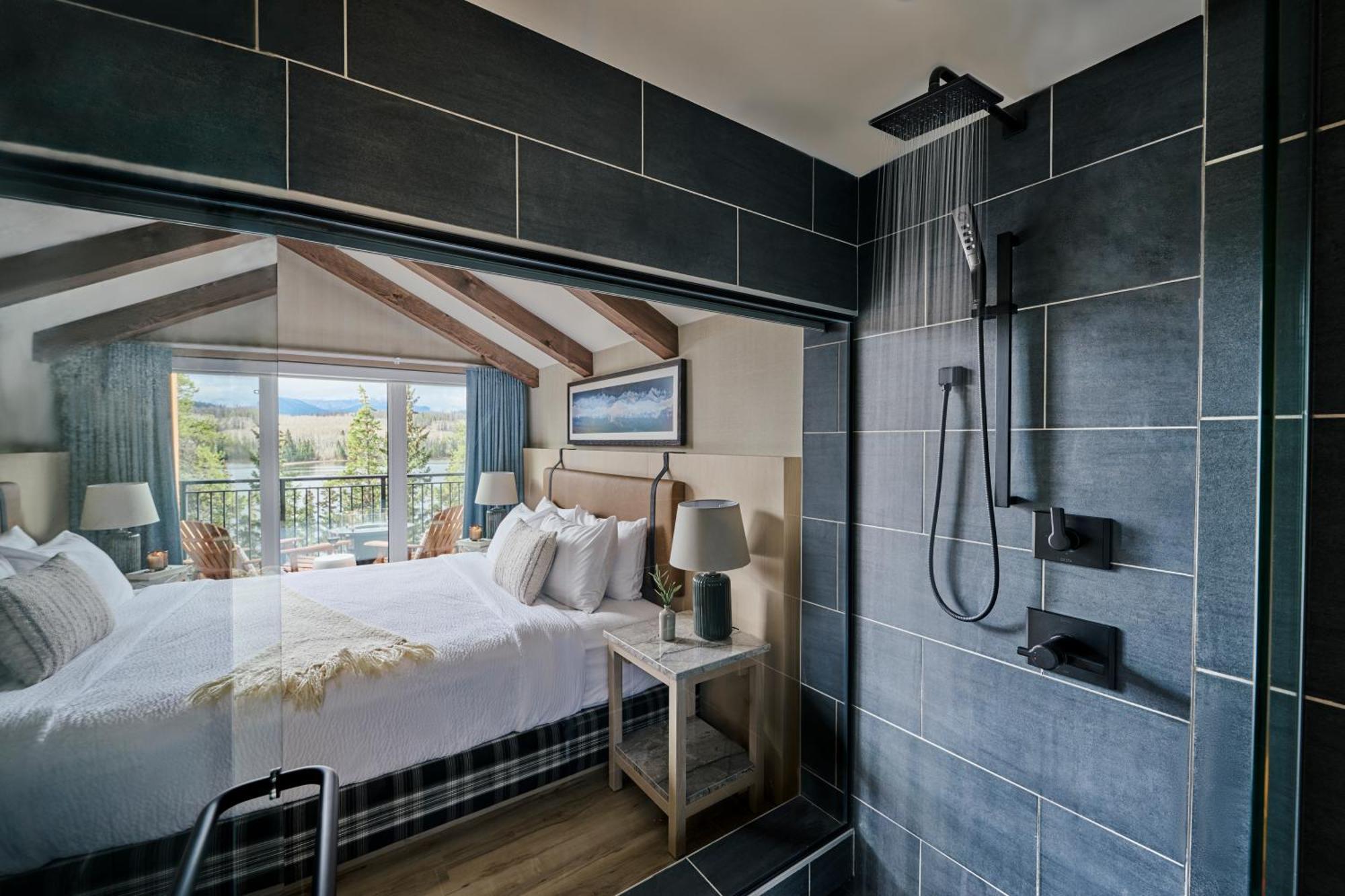 PYRAMID LAKE LODGE JASPER - NO RESERVATION COSTS - BOOK & SAVE